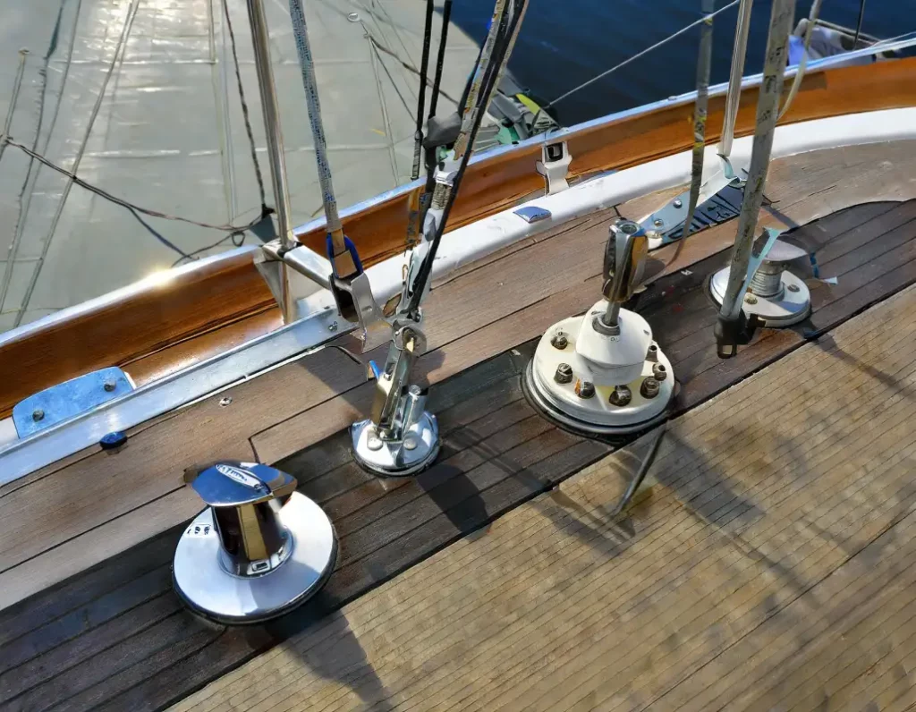 Gpn Yachting Reparation Navale Port De Bouc Realisation 21